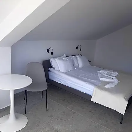 Mistral Hotel